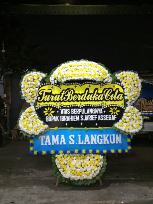 Papan Bunga Duka di Cilandak Timur